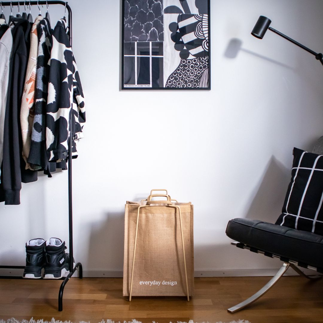 HELSINKI-Papiertütenhalter beige mit Jutetasche