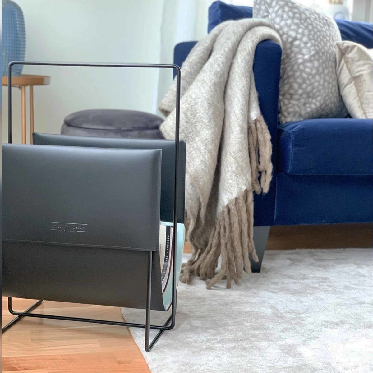 ESPOO-Magazinhalter schwarz