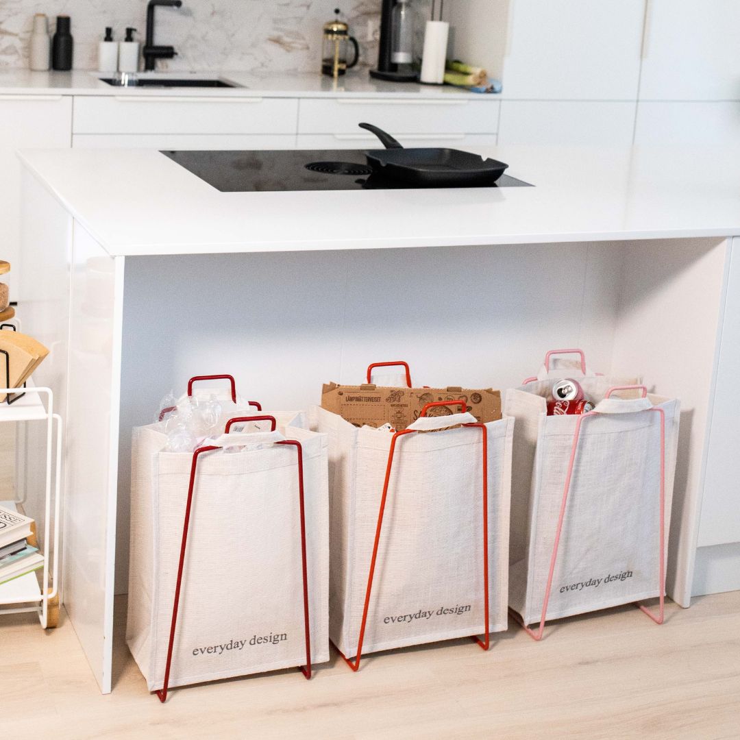 HELSINKI-Papiertütenhalter rot mit Jutetasche