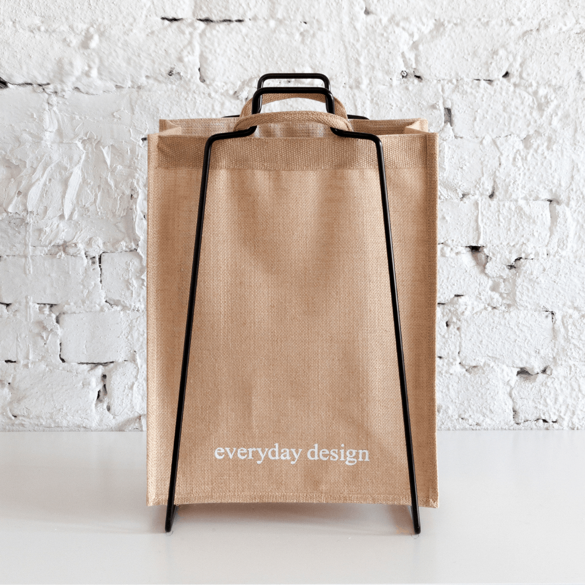 HELSINKI-Papiertütenhalter schwarz mit Jutetasche