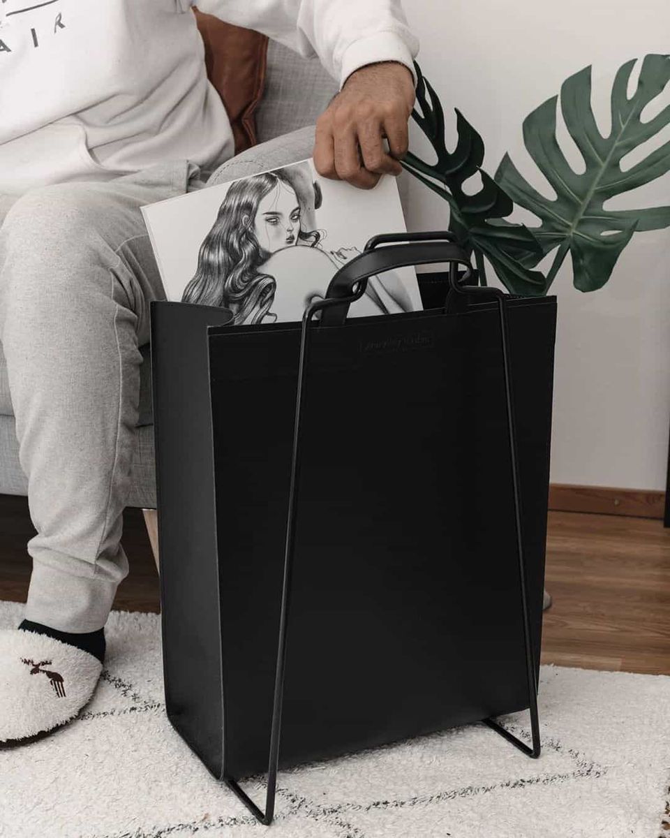 VAASA Recycling-Ledertasche schwarz + HELSINKI -halter schwarz