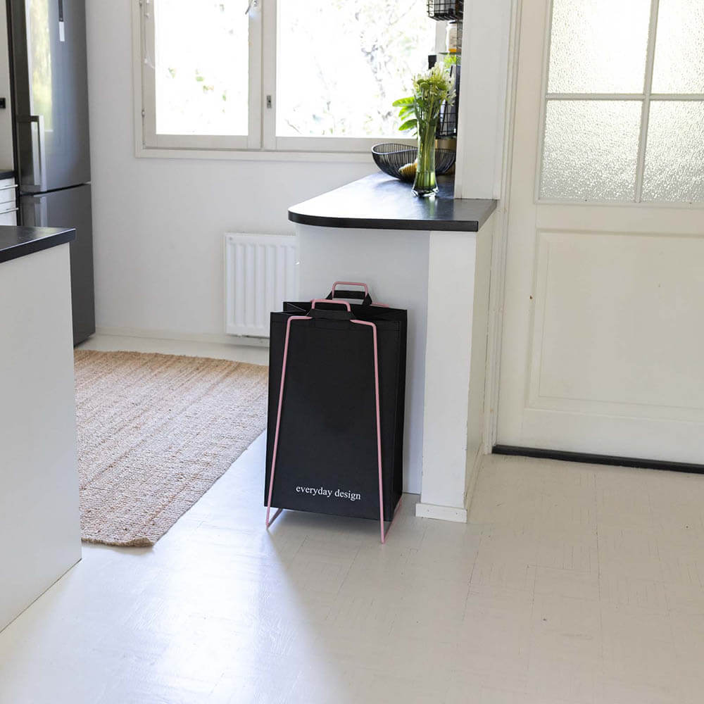 TURKU XL Halter ﻿rosa und eine waschbare Papiertasche