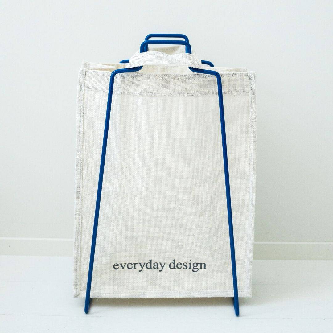 HELSINKI Papiertütenhalter blau mit Jutetasche