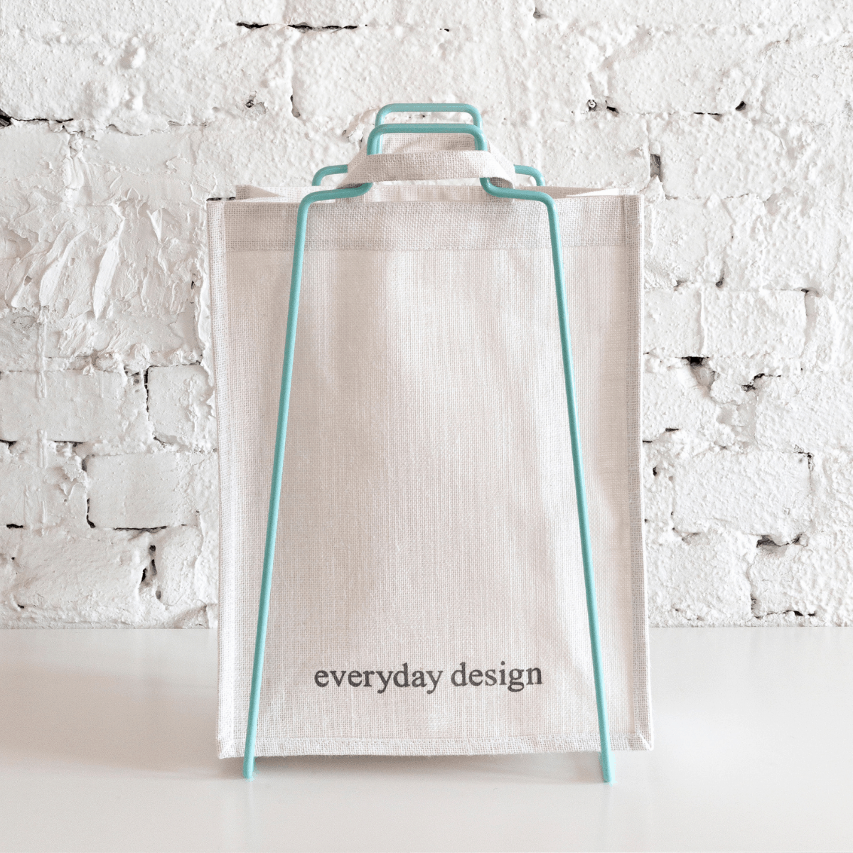 HELSINKI-Papiertütenhalter türkis﻿ mit Jutetasche